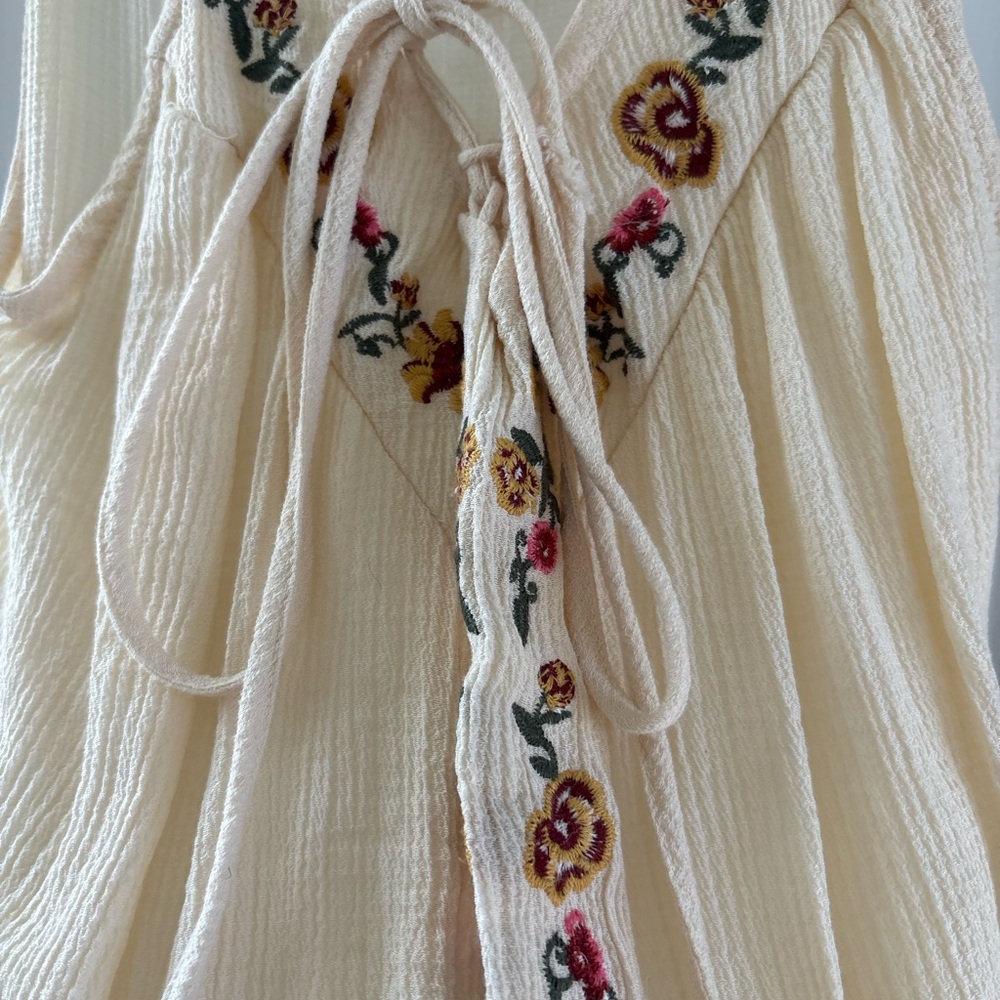 Cream Ruffle Embroidered Top - Picture 3 of 4